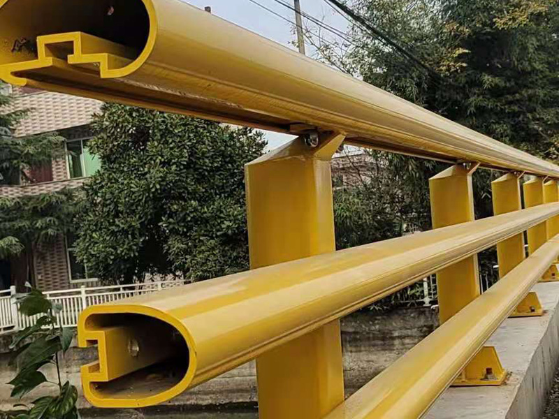 鋁合金護(hù)欄